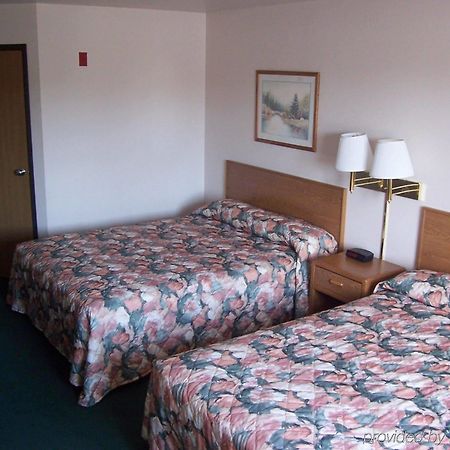 Budget Host Inn & Suites North Branch Pokój zdjęcie