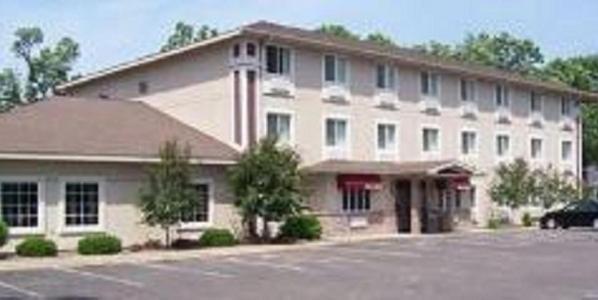Budget Host Inn & Suites North Branch Zewnętrze zdjęcie