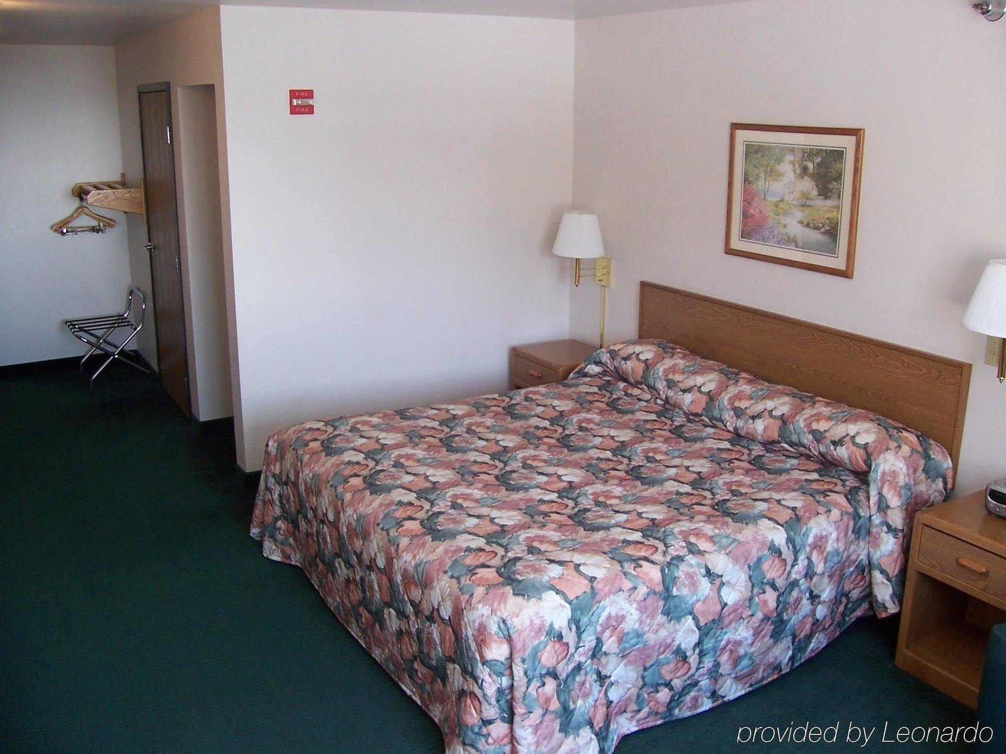 Budget Host Inn & Suites North Branch Pokój zdjęcie